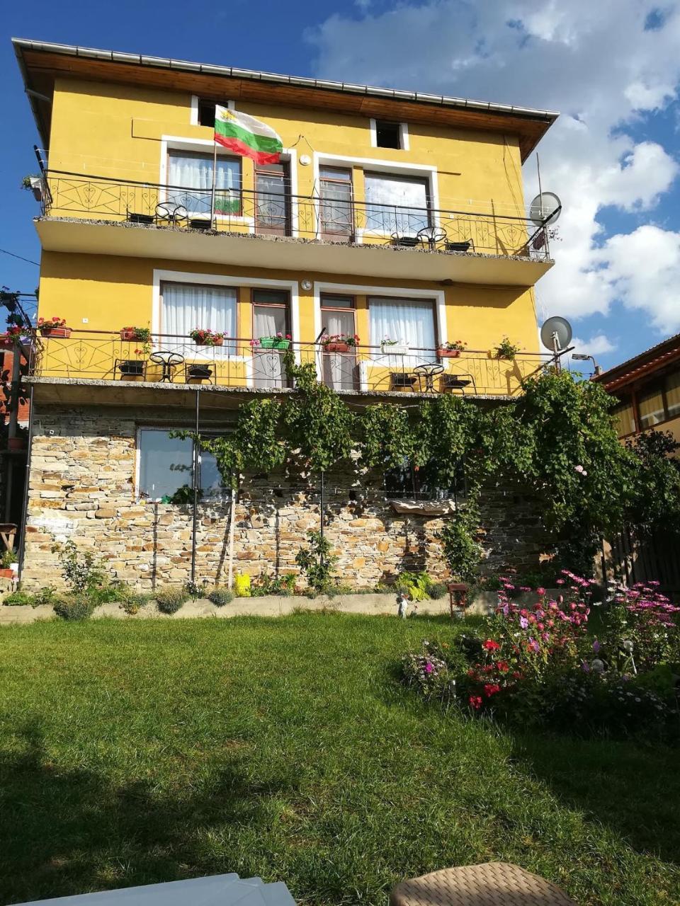 Guest House Agush Kribul Esterno foto
